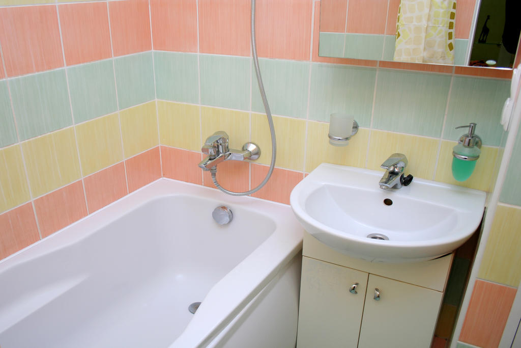 Inn Home Apartments - Livoberezhna 基輔 外观 照片