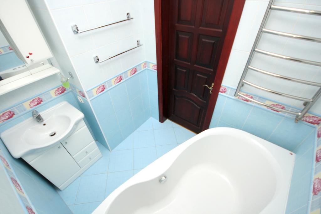 Inn Home Apartments - Livoberezhna 基輔 外观 照片