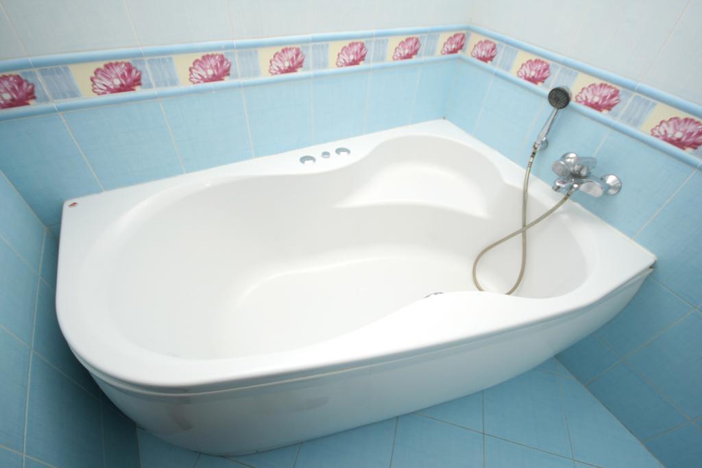 Inn Home Apartments - Livoberezhna 基輔 外观 照片