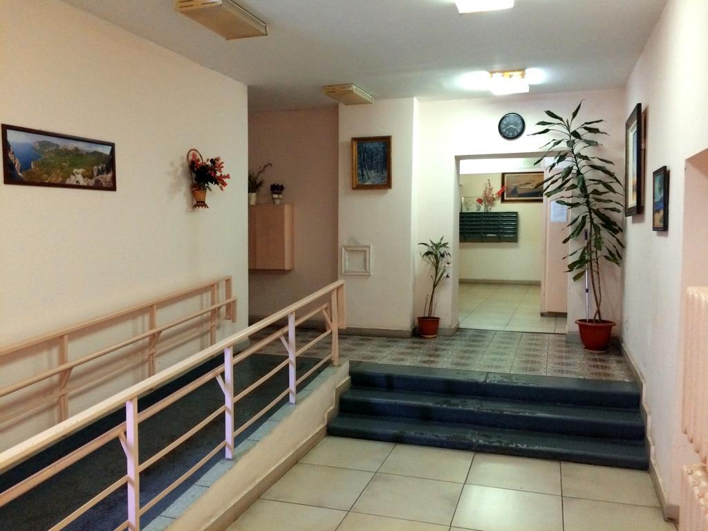 Inn Home Apartments - Livoberezhna 基輔 外观 照片